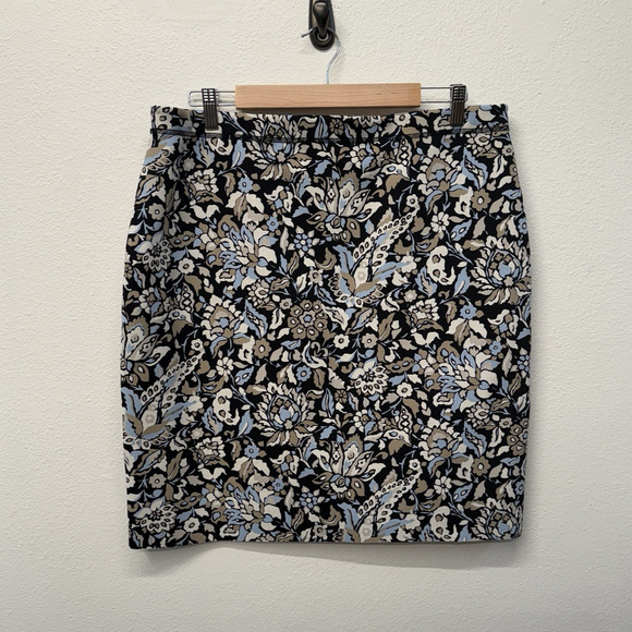 J. McLaughlin Halle Skirt Womens Size XL Reversible Stretch Floral Houndstooth - Picture 2 of 7